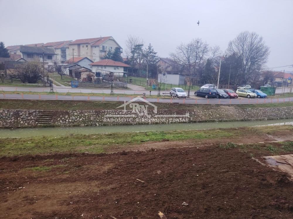 Stan na prodaju u Beogradu, jednoiposoban, 42m2, cena 93000 evra