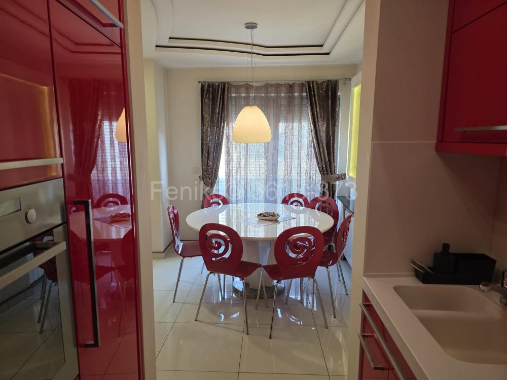 Stan na prodaju u Beogradu, Botanička bašta, dvoiposoban, 84m2, cena 295000 evra