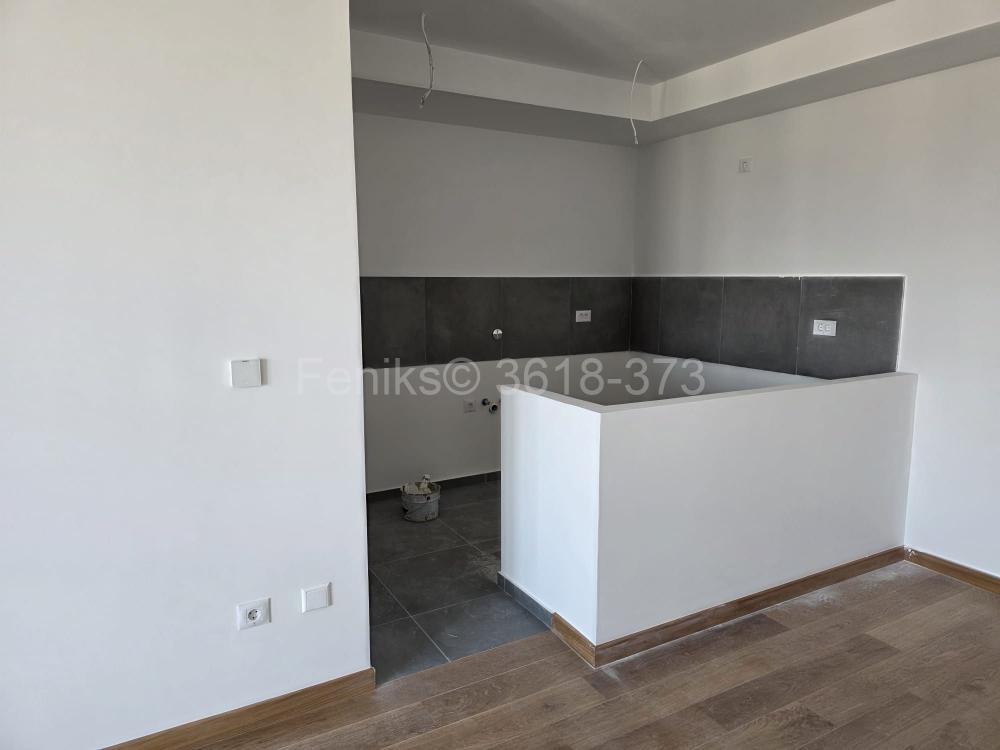 Stan na prodaju u Beogradu, Trošarina, cetvorosoban, 104m2, cena 400000 evra