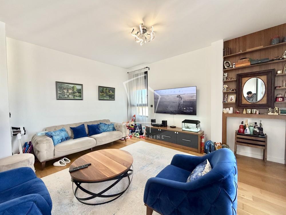 Stan na prodaju u Beogradu, Meandri, cetvorosoban, 100m2, cena 330000 evra