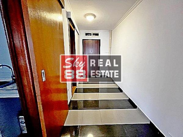 Stan na prodaju u Beogradu, Vračar, trosoban, 90m2, cena 432000 evra