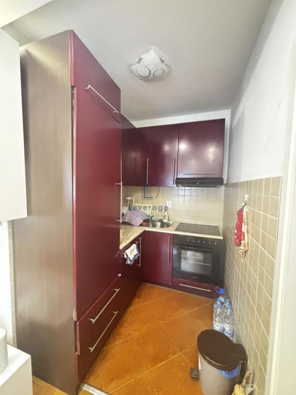 Stan na prodaju u Beogradu, Rakovica, jednoiposoban, 42m2, cena 114 evra