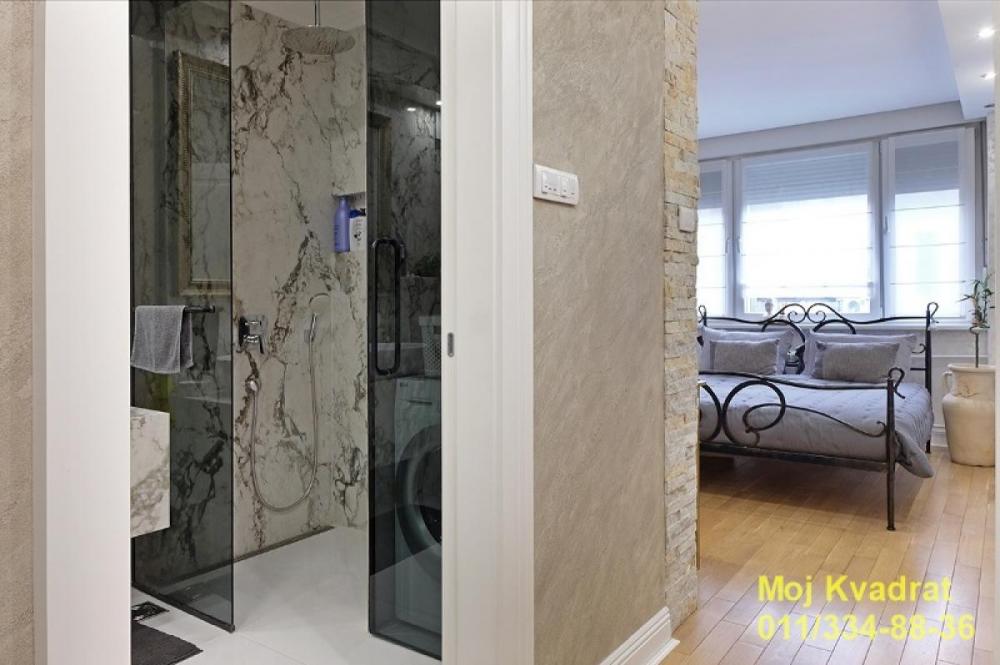 Stan na prodaju u Beogradu, Vračar (Hram), dvosoban, 70m2, cena 408000 evra