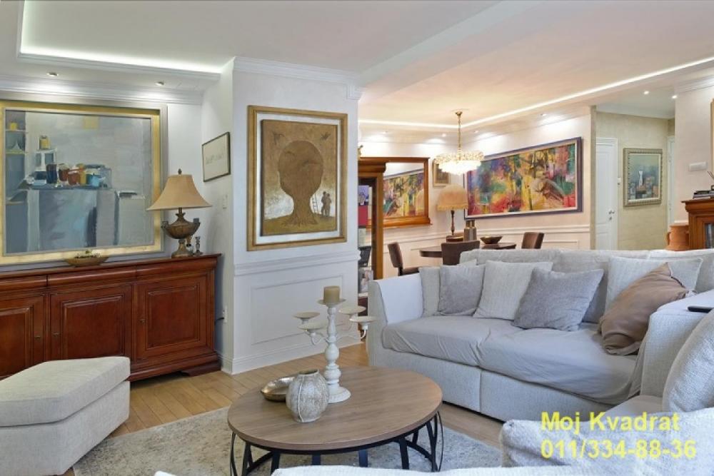 Stan na prodaju u Beogradu, Vračar (Hram), dvosoban, 70m2, cena 408000 evra