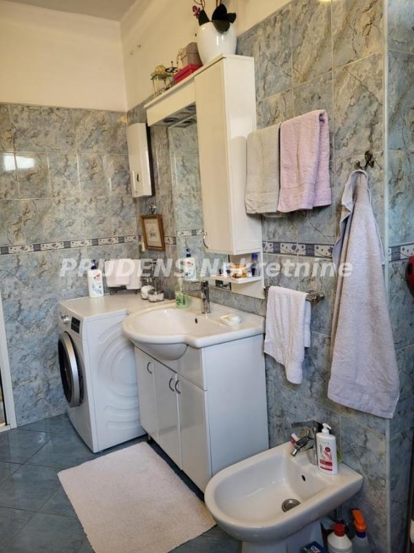 Stan na prodaju u Beogradu, Palilulska pijaca, trosoban, 73m2, cena 319000 evra