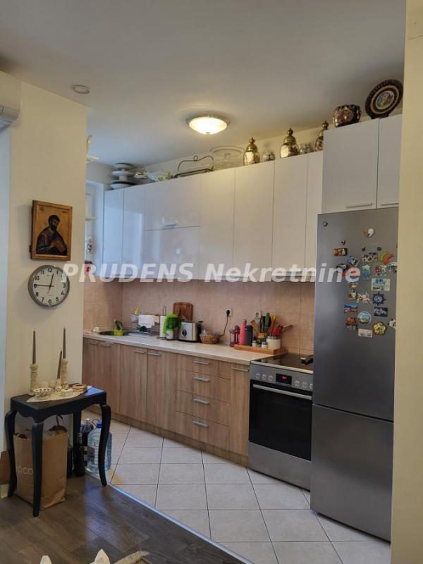 Stan na prodaju u Beogradu, Palilulska pijaca, trosoban, 73m2, cena 319000 evra