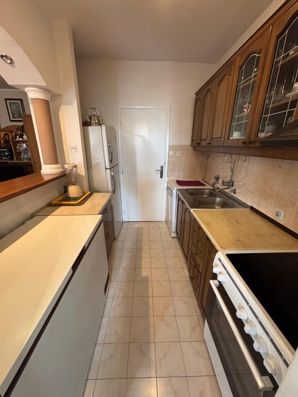 Stan na prodaju u Beogradu, Pašino brdo, troiposoban, 96m2, cena 359000 evra