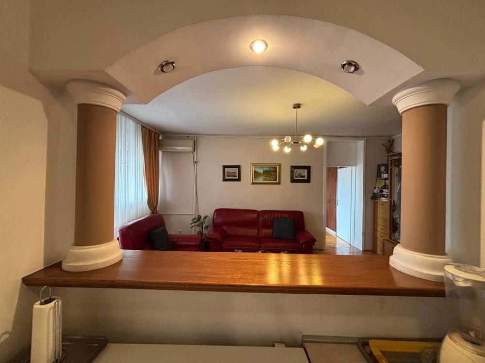 Stan na prodaju u Beogradu, Pašino brdo, troiposoban, 96m2, cena 359000 evra