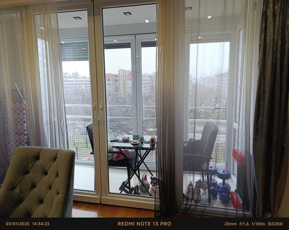 Stan na prodaju u Beogradu, Novi Beograd blok 28 (Potkovica), dvosoban, 60m2, cena 235000 evra