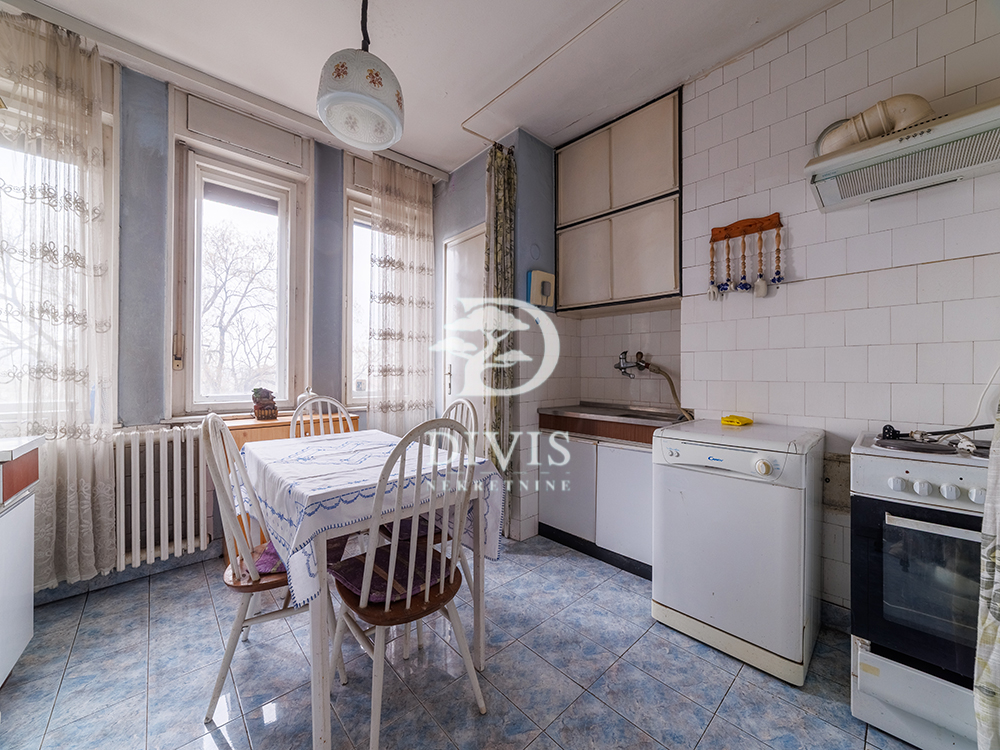 Stan na prodaju u Beogradu, Vračar (Hram), trosoban, 101m2, cena 345000 evra