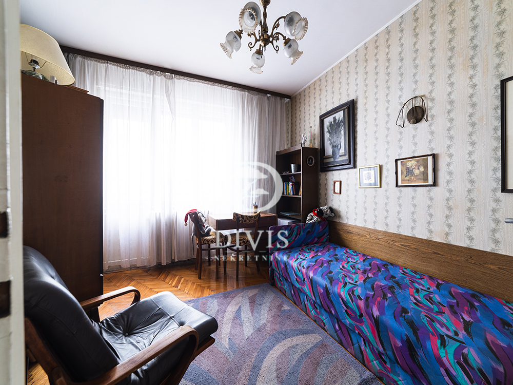 Stan na prodaju u Beogradu, Vračar (Hram), trosoban, 101m2, cena 345000 evra