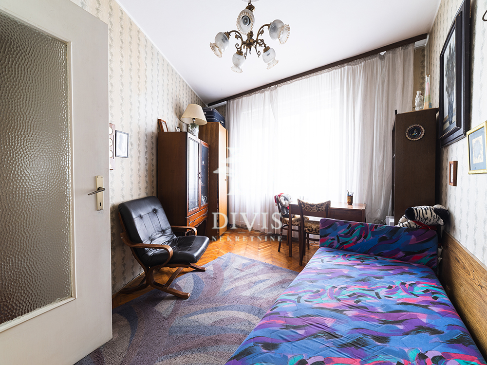 Stan na prodaju u Beogradu, Vračar (Hram), trosoban, 101m2, cena 345000 evra