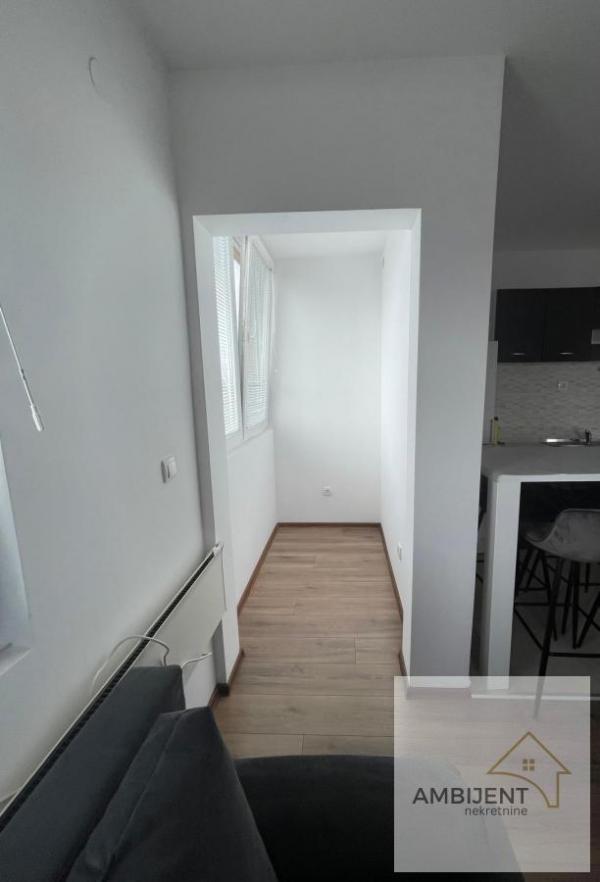 Stan na prodaju u Beogradu, Altina, jednoiposoban, 36m2, cena 95000 evra