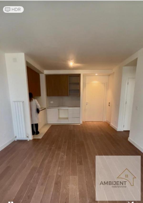 Stan na prodaju u Beogradu, Beograd na vodi, dvosoban, 59m2, cena 296000 evra