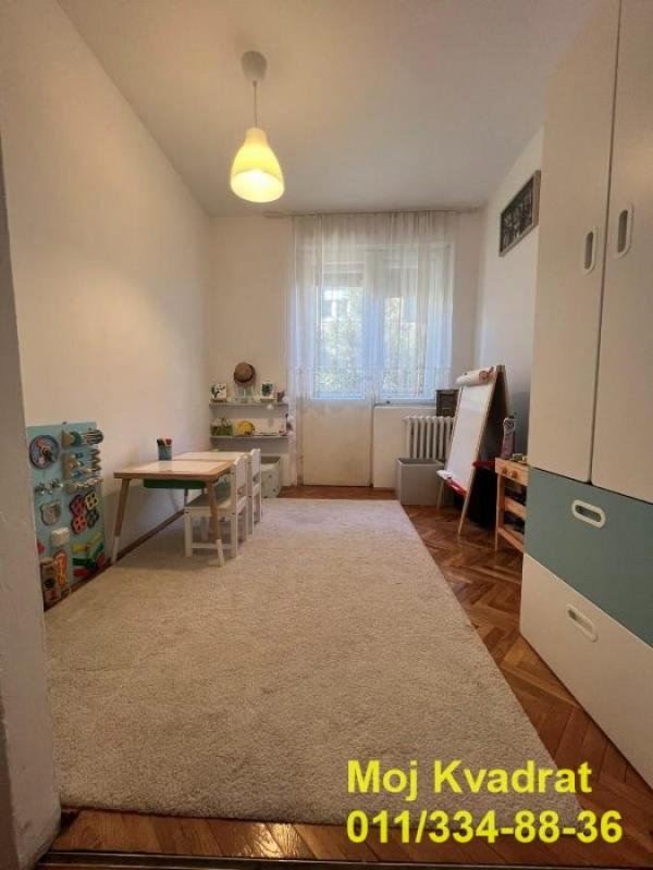 Stan na prodaju u Beogradu, Dedinje, 107m2, cena 335000 evra