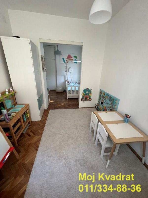 Stan na prodaju u Beogradu, Dedinje, 107m2, cena 335000 evra