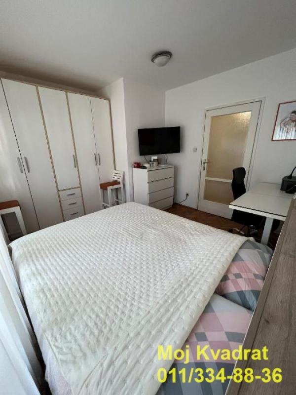 Stan na prodaju u Beogradu, Dedinje, 107m2, cena 335000 evra