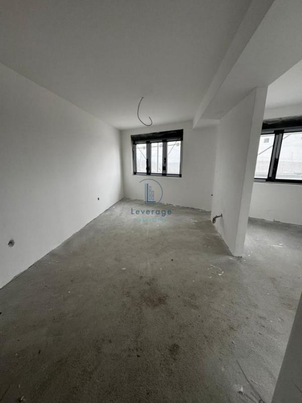 Stan na prodaju u Beogradu, Mirijevo, dvoiposoban, 66m2, cena 133500 evra