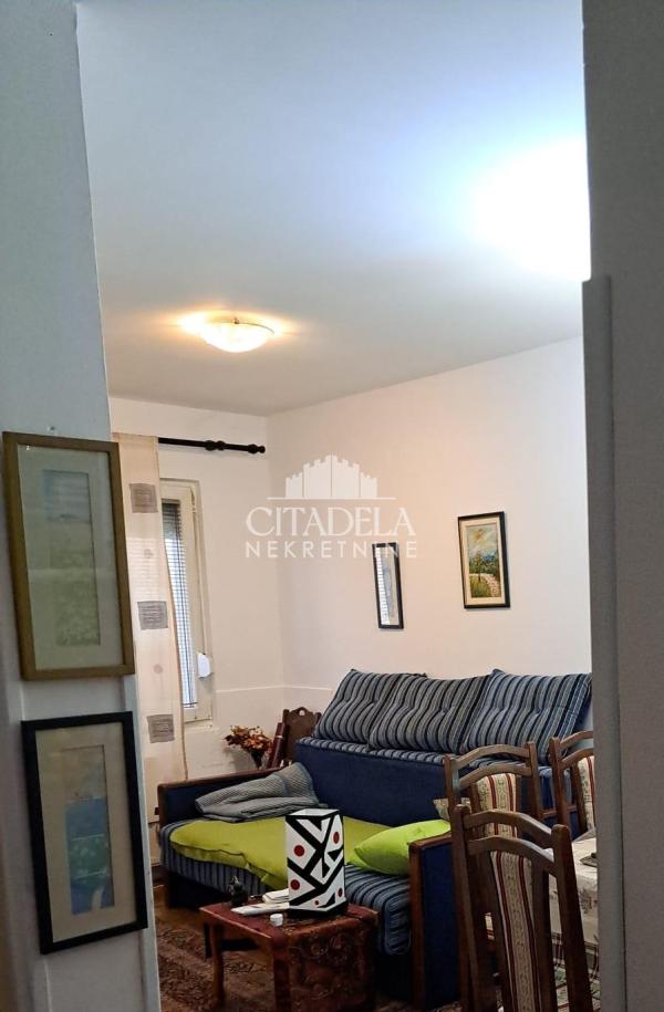 Stan na prodaju u Beogradu, Rakovica, jednosoban, 28m2, cena 77700 evra