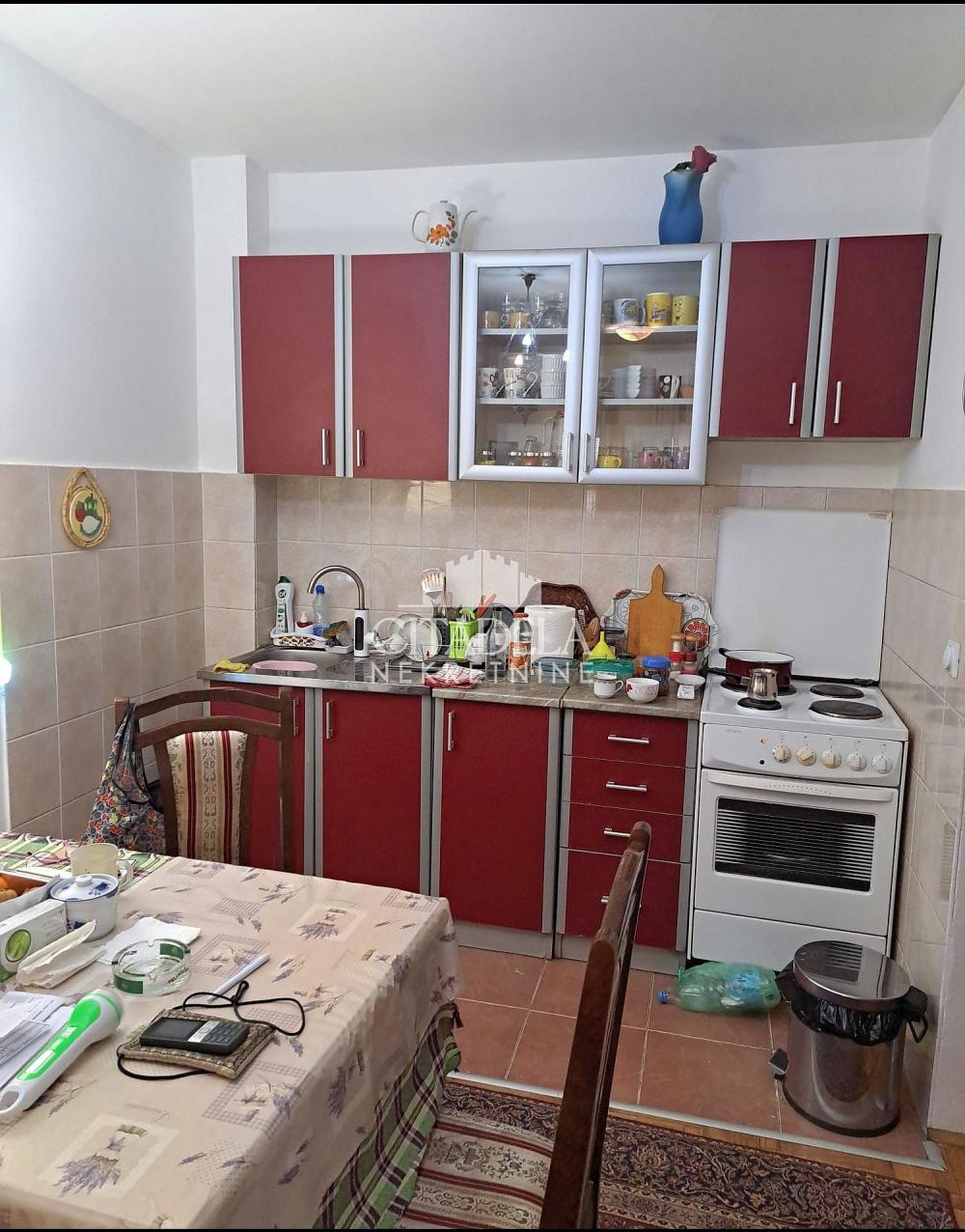 Stan na prodaju u Beogradu, Rakovica, jednosoban, 28m2, cena 77700 evra