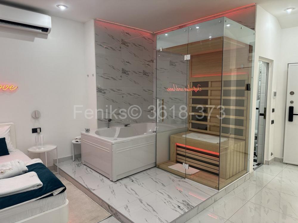 Stan na prodaju u Beogradu, Đeram pijaca, trosoban, 130m2, cena 500000 evra