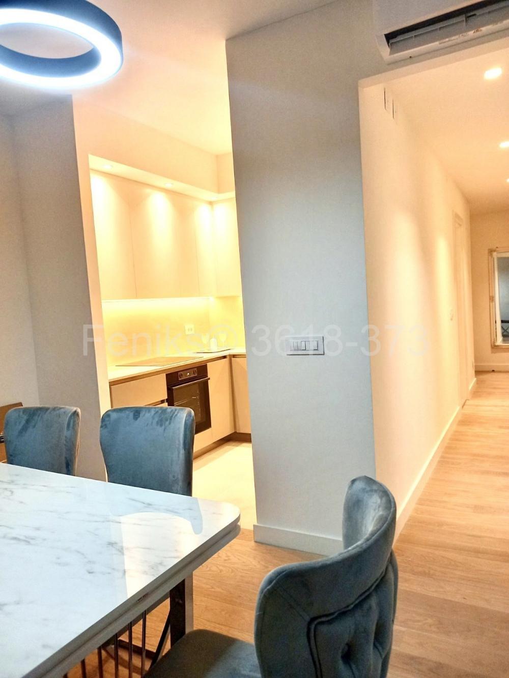 Stan na prodaju u Beogradu, Beograd na vodi, trosoban, 91m2, cena 450000 evra