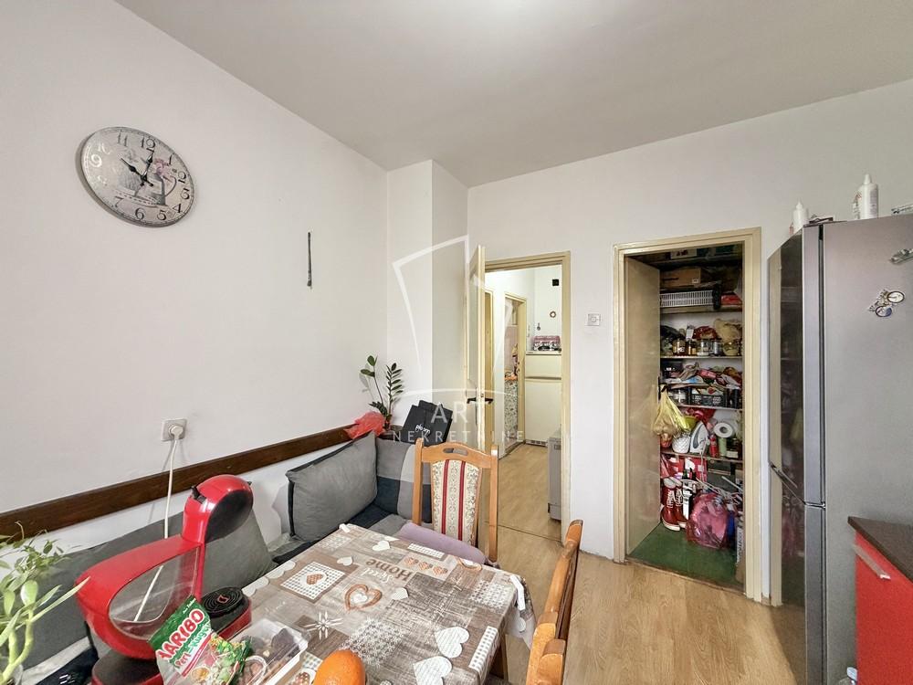 Stan na prodaju u Beogradu, Voždovac, jednosoban, 35m2, cena 138000 evra