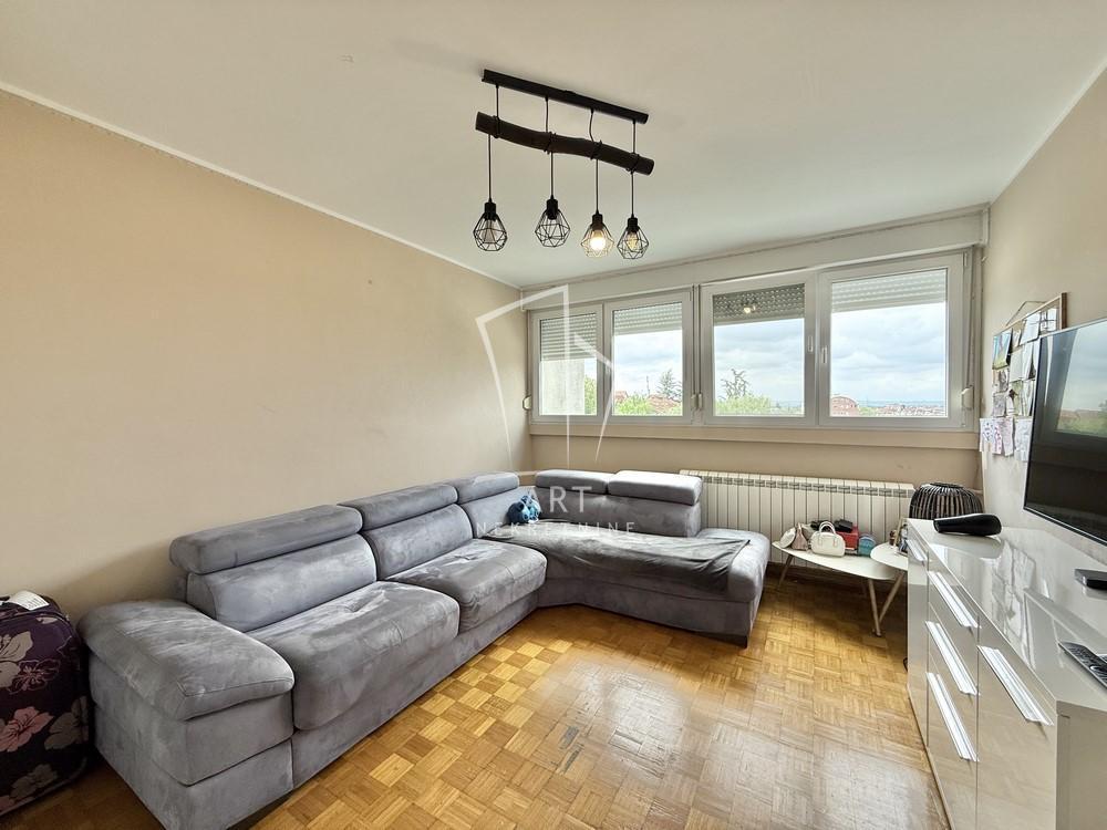 Stan na prodaju u Beogradu, Banovo brdo, dvosoban, 62m2, cena 170000 evra