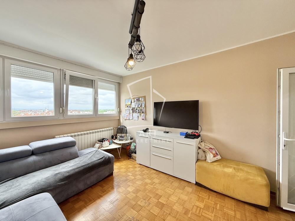 Stan na prodaju u Beogradu, Banovo brdo, dvosoban, 62m2, cena 170000 evra