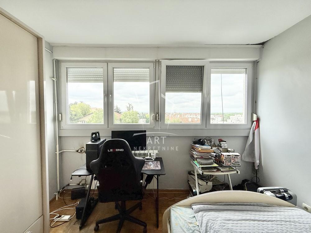 Stan na prodaju u Beogradu, Banovo brdo, dvosoban, 62m2, cena 170000 evra