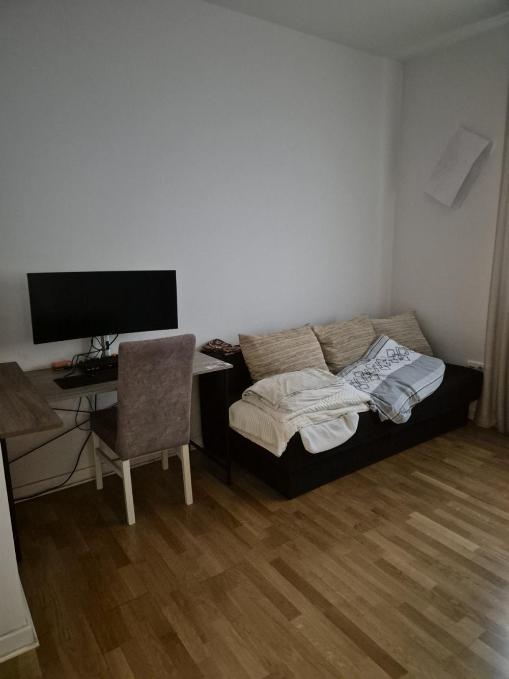 Stan na prodaju u Beogradu, Karaburma, cetvorosoban, 74m2, cena 305000 evra