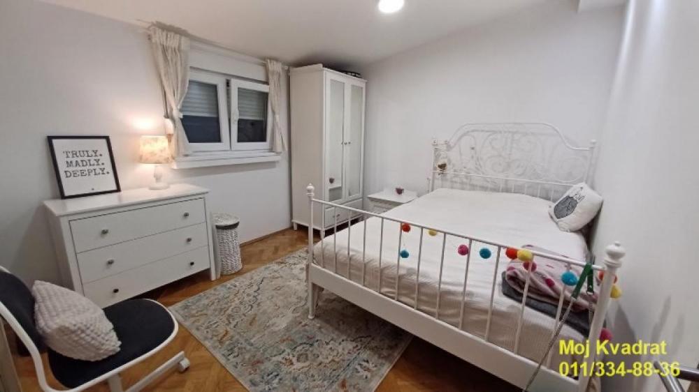 Stan na prodaju u Beogradu, Filmski grad, cetvorosoban, 110m2, cena 230000 evra