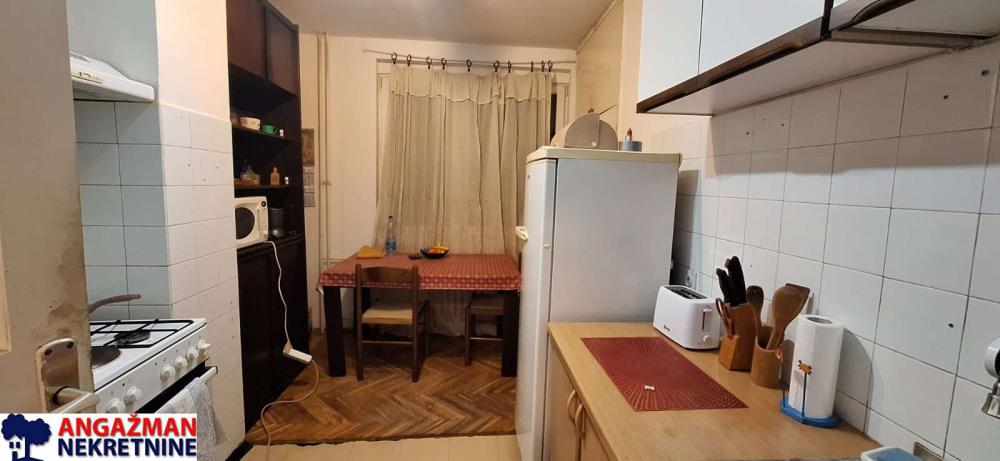 Stan na prodaju u Beogradu, Kanarevo brdo, jednoiposoban, 54m2, cena 129000 evra