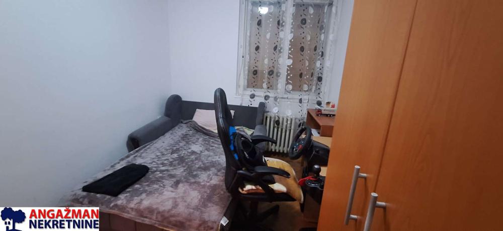 Stan na prodaju u Beogradu, Kanarevo brdo, jednoiposoban, 54m2, cena 129000 evra