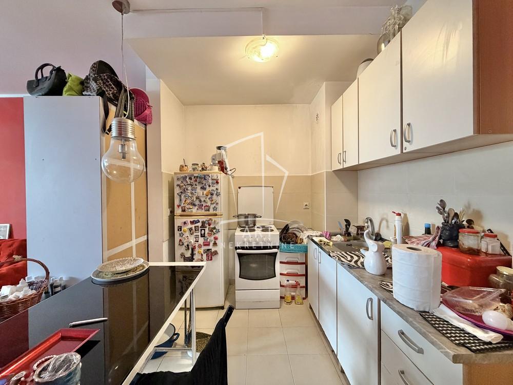 Stan na prodaju u Beogradu, Rakovica, dvosoban, 57m2, cena 153700 evra