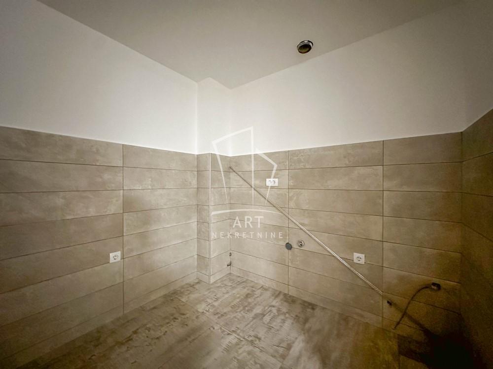 Stan na prodaju u Beogradu, Miljakovac, trosoban, 85m2, cena 125000 evra