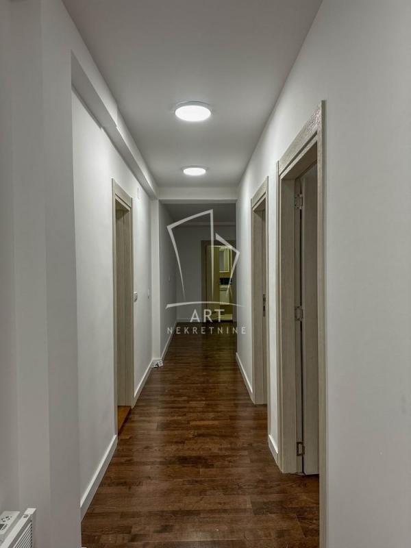 Stan na prodaju u Beogradu, Miljakovac, trosoban, 85m2, cena 125000 evra