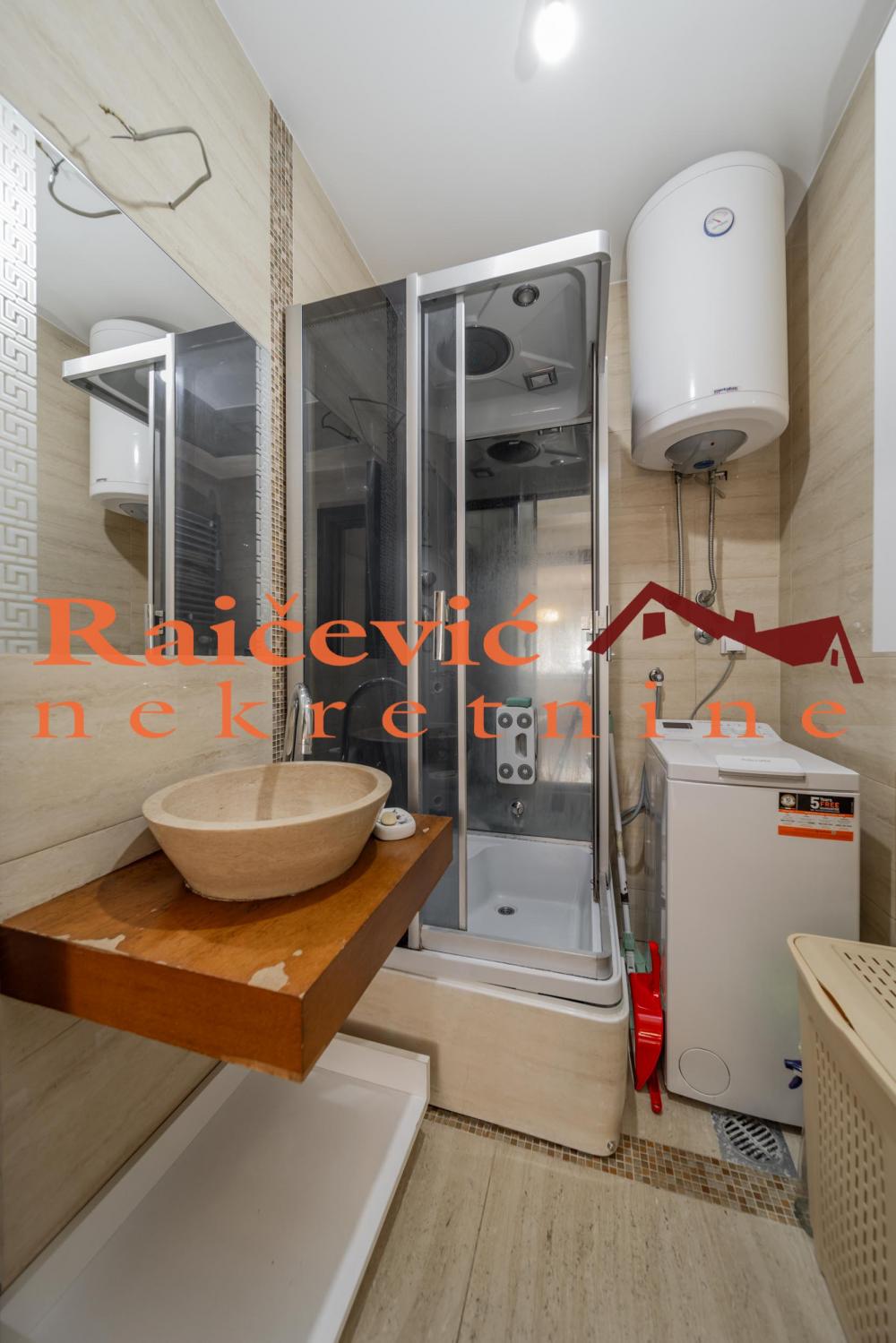 Stan na prodaju u Beogradu, Denkova bašta, jednosoban, 24m2, cena 118000 evra