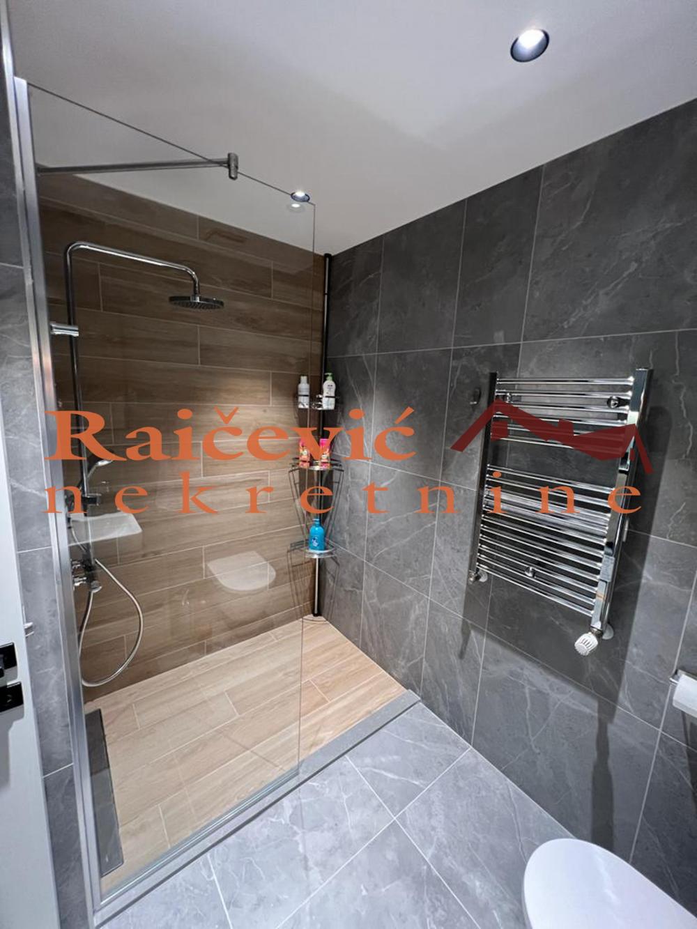 Stan na prodaju u Beogradu, Beograd na vodi, jednosoban, 27m2, cena 195000 evra