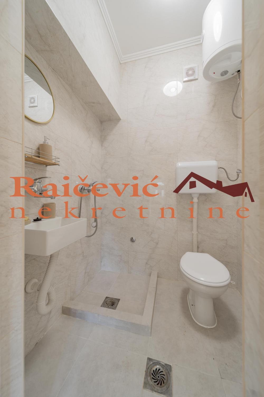 Stan na prodaju u Beogradu, Bulbulder, jednosoban, 28m2, cena 85000 evra