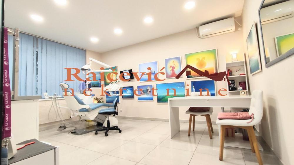 Stan na prodaju u Beogradu, Tašmajdan, jednosoban, 30m2, cena 157000 evra