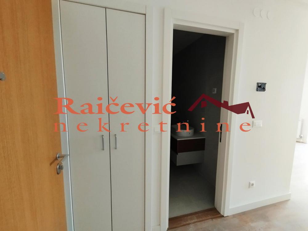 Stan na prodaju u Beogradu, Beograd na vodi, jednosoban, 32m2, cena 182900 evra