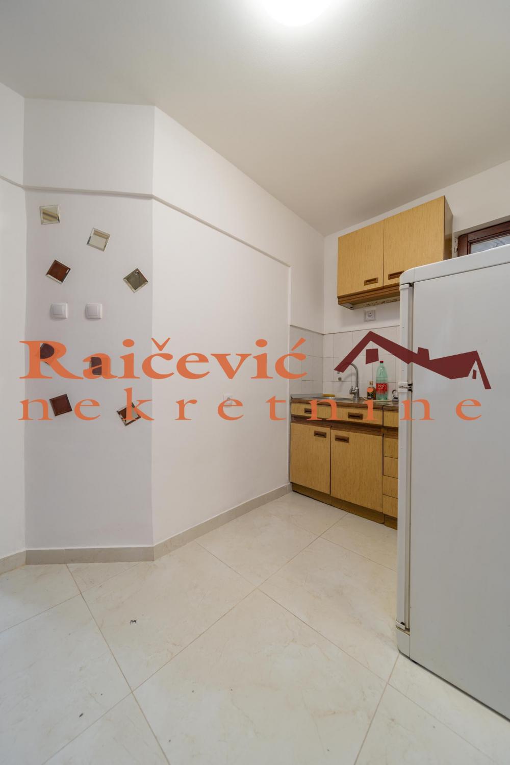 Stan na prodaju u Beogradu, Beograd (centar), jednoiposoban, 36m2, cena 139000 evra