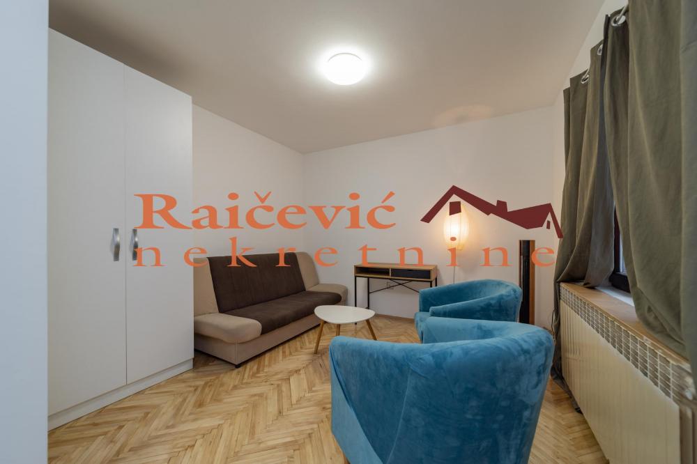 Stan na prodaju u Beogradu, Beograd (centar), jednoiposoban, 36m2, cena 139000 evra