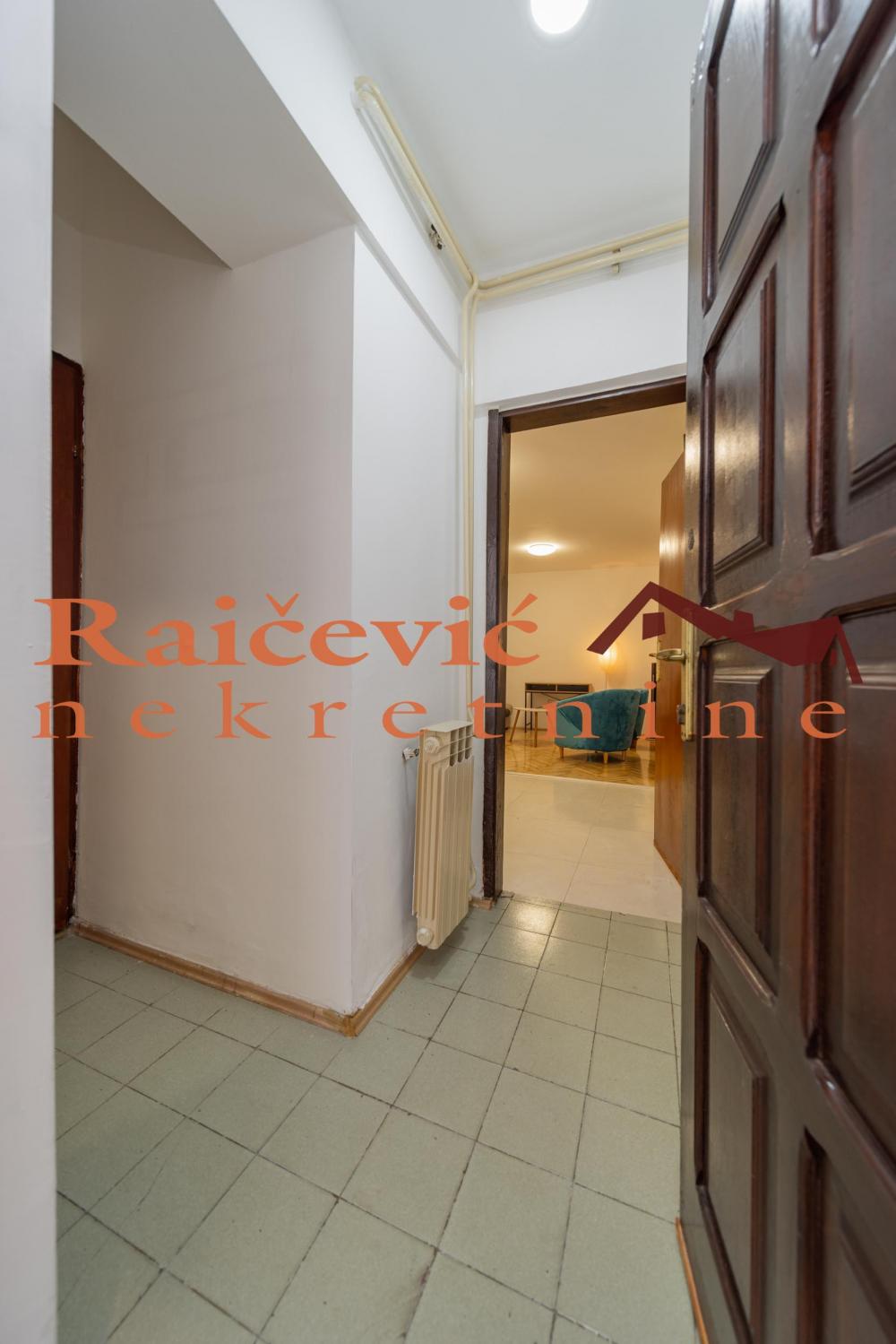 Stan na prodaju u Beogradu, Beograd (centar), jednoiposoban, 36m2, cena 139000 evra