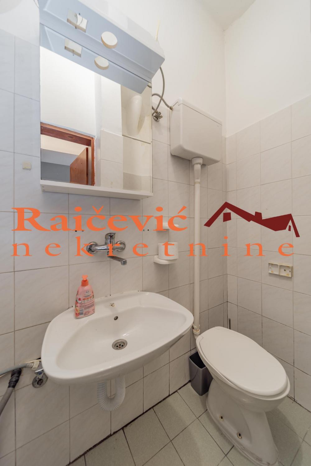 Stan na prodaju u Beogradu, Beograd (centar), jednoiposoban, 36m2, cena 139000 evra