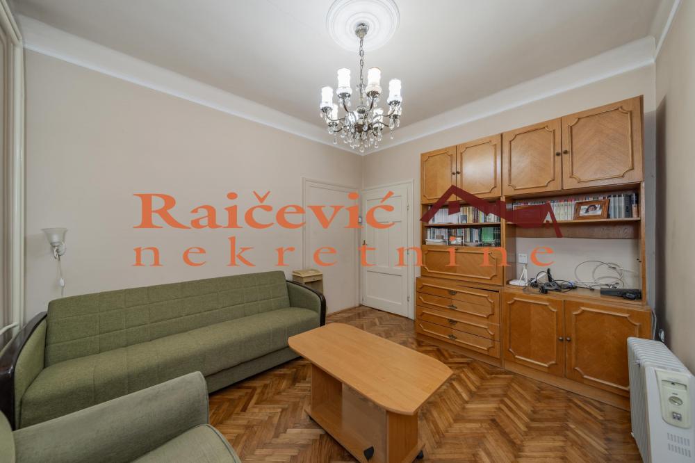 Stan na prodaju u Beogradu, Tašmajdan, dvosoban, 45m2, cena 184500 evra