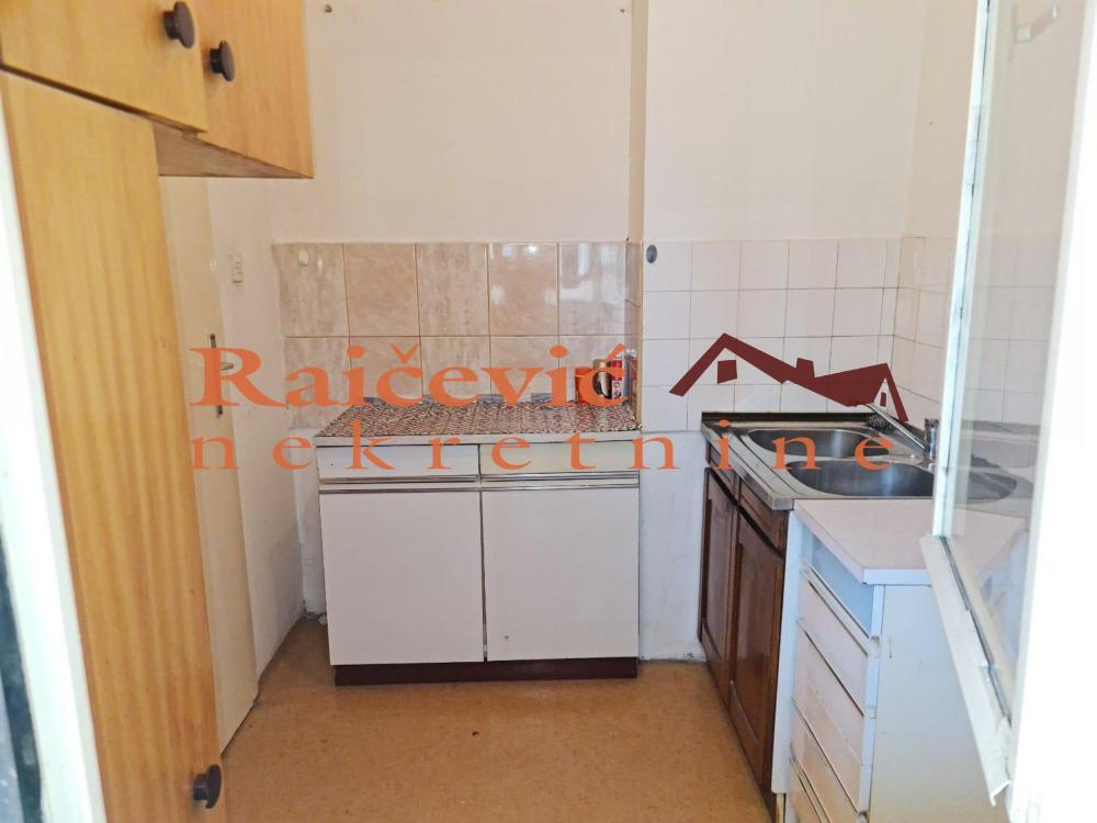 Stan na prodaju u Beogradu, Braće Jerković, jednosoban, 49m2, cena 119900 evra