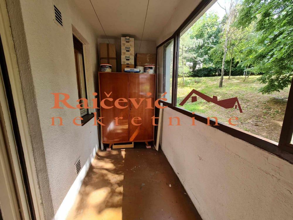 Stan na prodaju u Beogradu, Braće Jerković, jednosoban, 49m2, cena 119900 evra