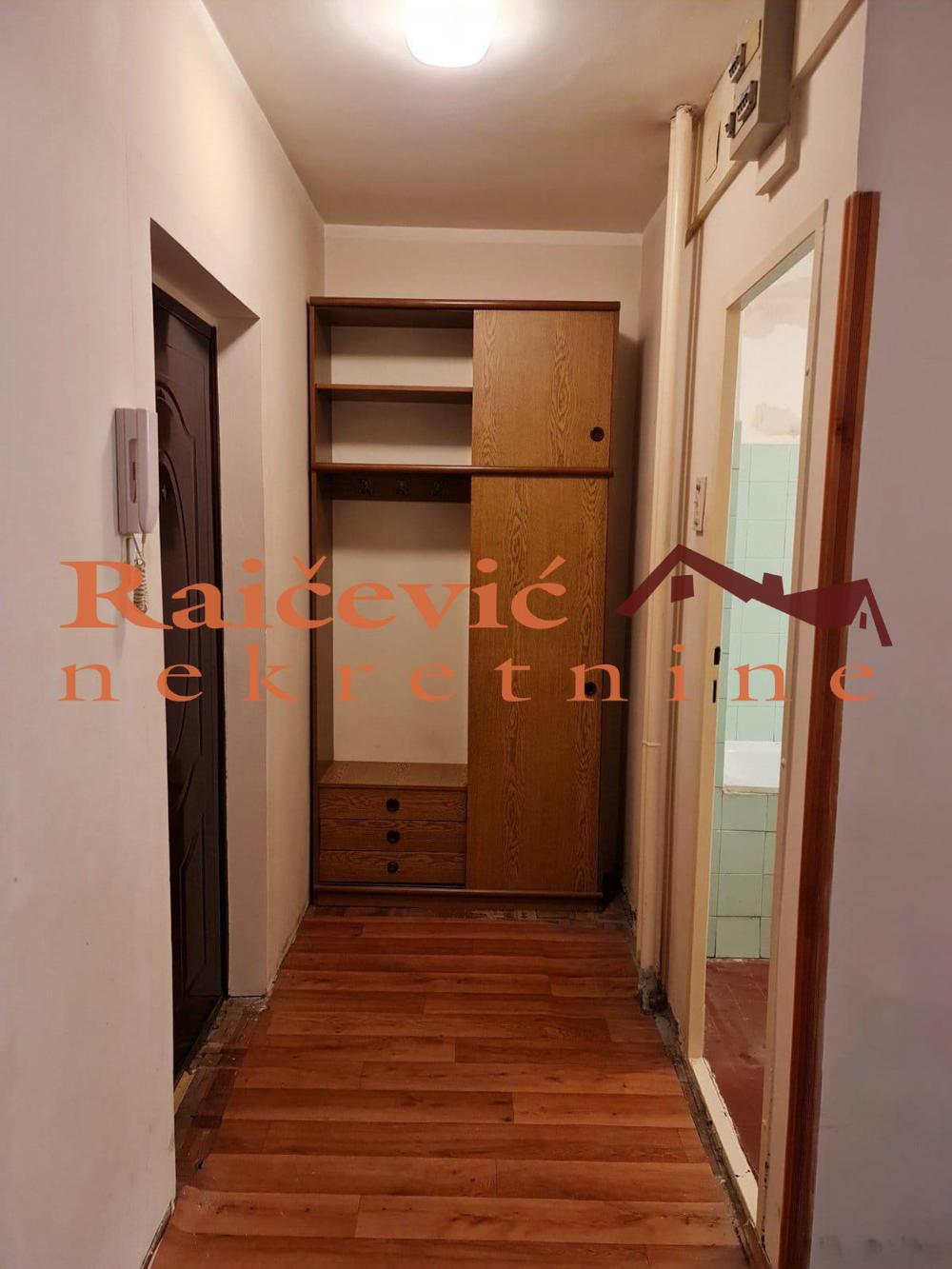 Stan na prodaju u Beogradu, Braće Jerković, jednosoban, 49m2, cena 119900 evra